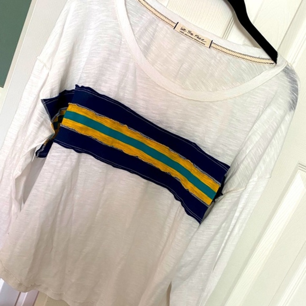 WE THE FREE by FREE PEOPLE shear(but not see-through striped top'💛💙